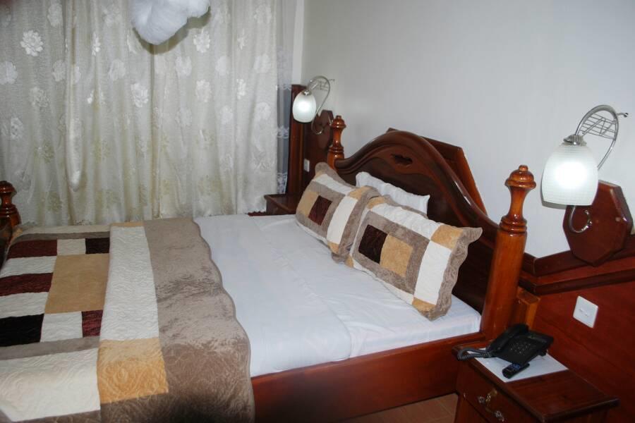 Palm World Hotels Mbarara Bagian luar foto