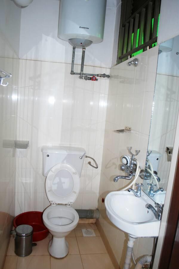 Palm World Hotels Mbarara Bagian luar foto
