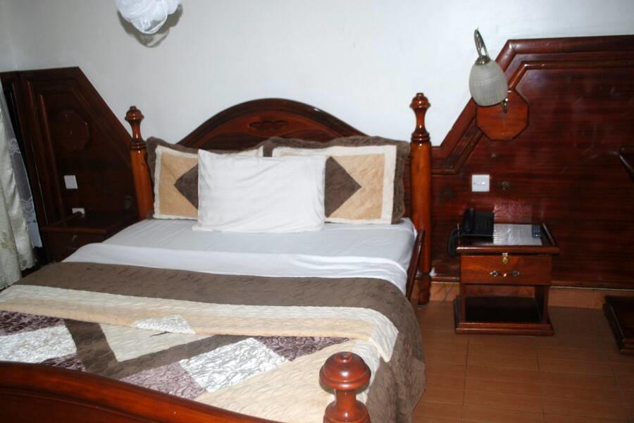 Palm World Hotels Mbarara Bagian luar foto
