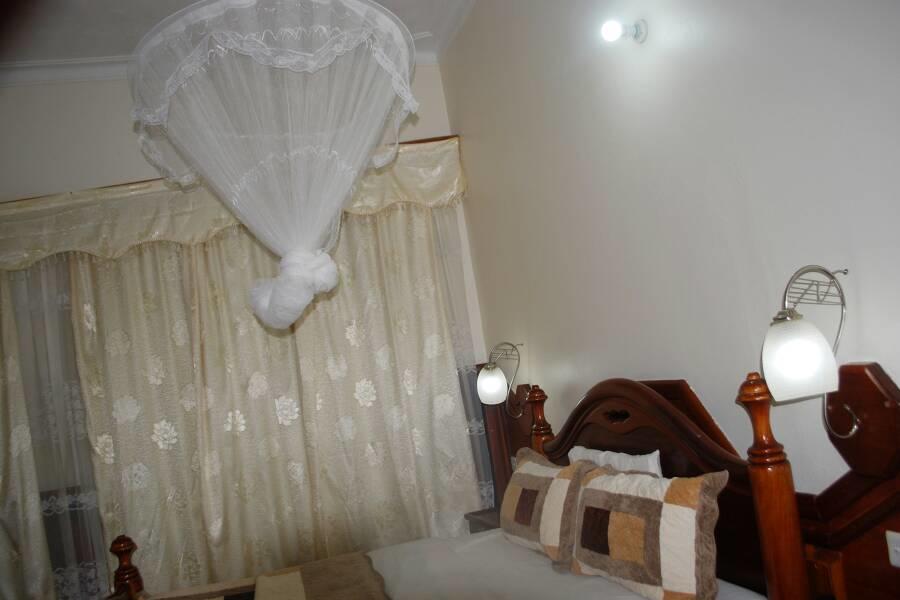Palm World Hotels Mbarara Bagian luar foto